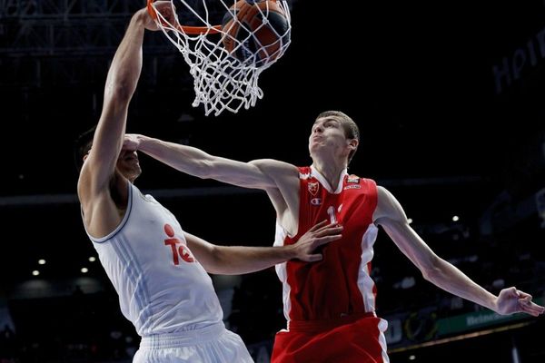 Zvezda ga ukrala na benzinskoj pumpi: Novi biser srpske košarke bio na putu za Barselonu! (VIDEO)