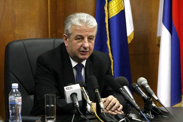 Direktor policije Milorad Veljović smenjen, postaje Vučićev savetnik!