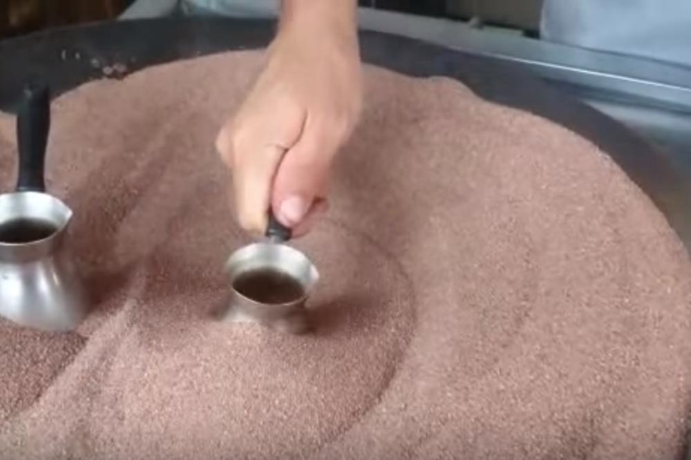 Jeste li čuli za kafu iz peska?! Mnogi nisu, i šokira ih kako nastaje (VIDEO) (FOTO)
