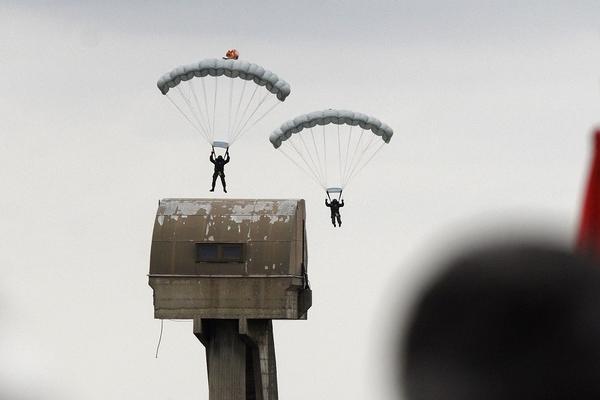 Međunarodne vojne vežbe u blizini BG-a: Dolazi nam 150 padobranaca iz Rusije i Belorusije!