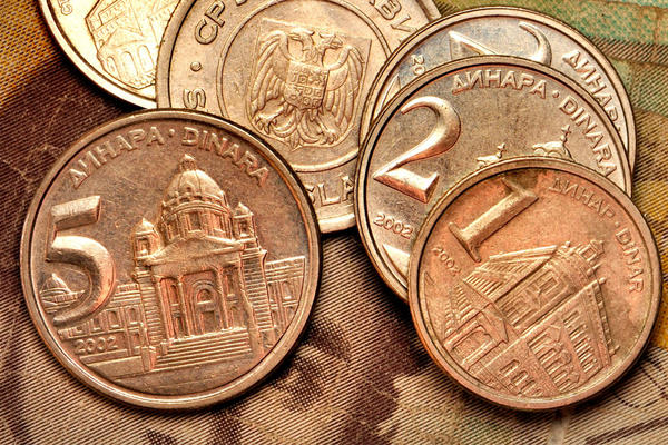 Država Srbija upravo je povećala minimalac za 9 dinara?! MA, KOGA BRE VI ZAFRKAVATE?