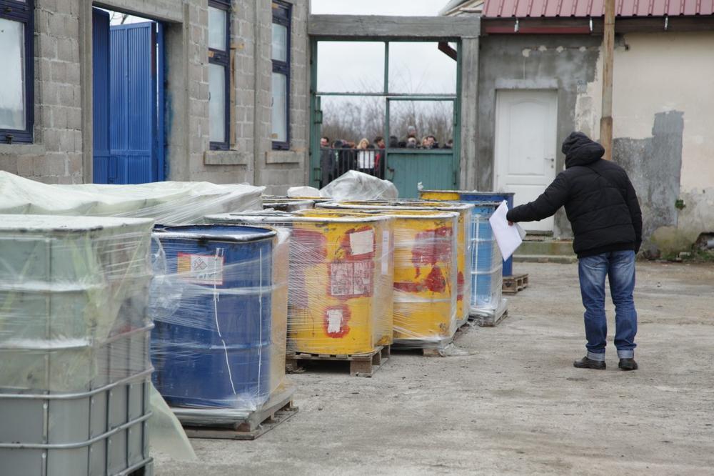 Novih 50 buradi opasnih materija u okolini Obrenovca