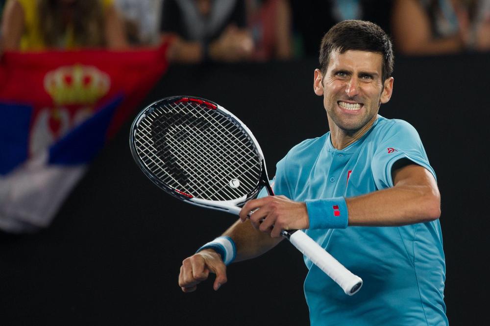 Novak Đoković slavi pobedu prošle godine na Australijan openu