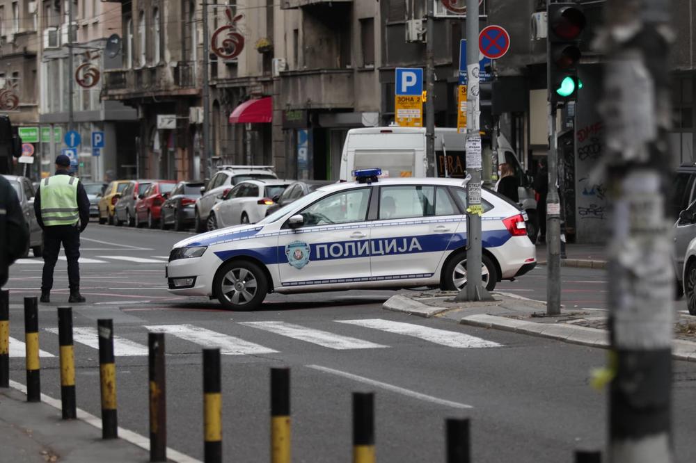 Brzom akcijom policije UHAPŠEN osumnjičeni u BEOGRADU: Sumnja se da je u stanu IZBO četrdesetogodišnjeg MUŠKARCA!