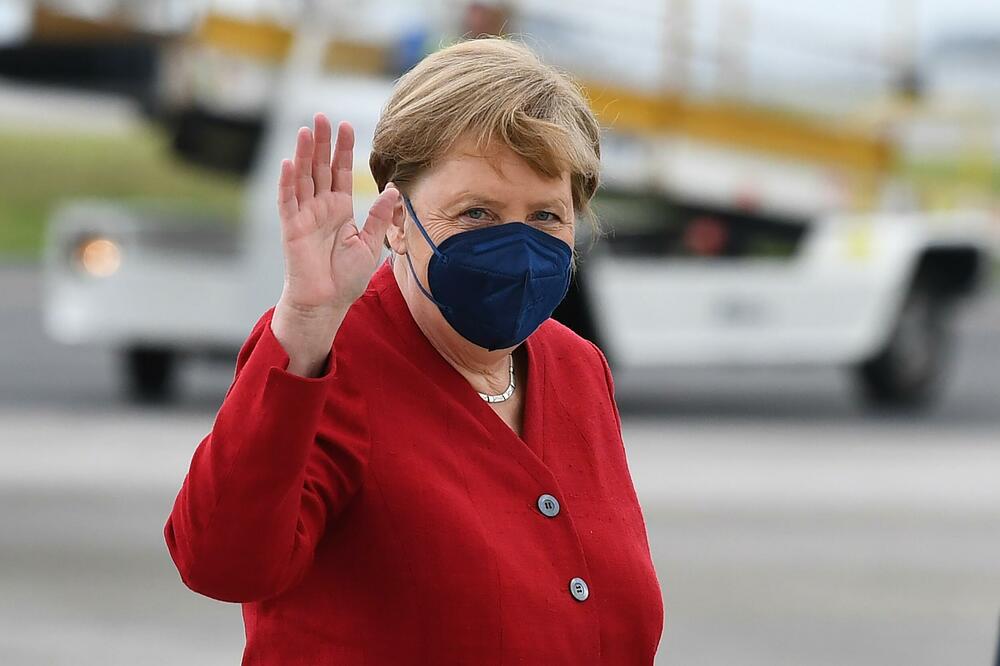 SRBIJA JE MEĐU ODABRANIMA: Veličanstvena LISTA zemalja koje su poželele dobrodošlicu Merkelovoj