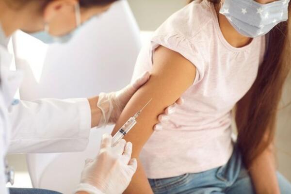 U Rumuniji počinje vakcinacija dece od 5 do 11 godina