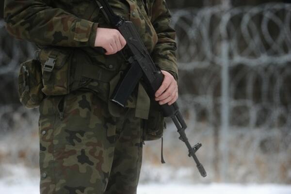 RAZLOG ZA VELIKI BROJ UBISTAVA: Na Kosovu više od 200.000 komada neregistrovanog oružja