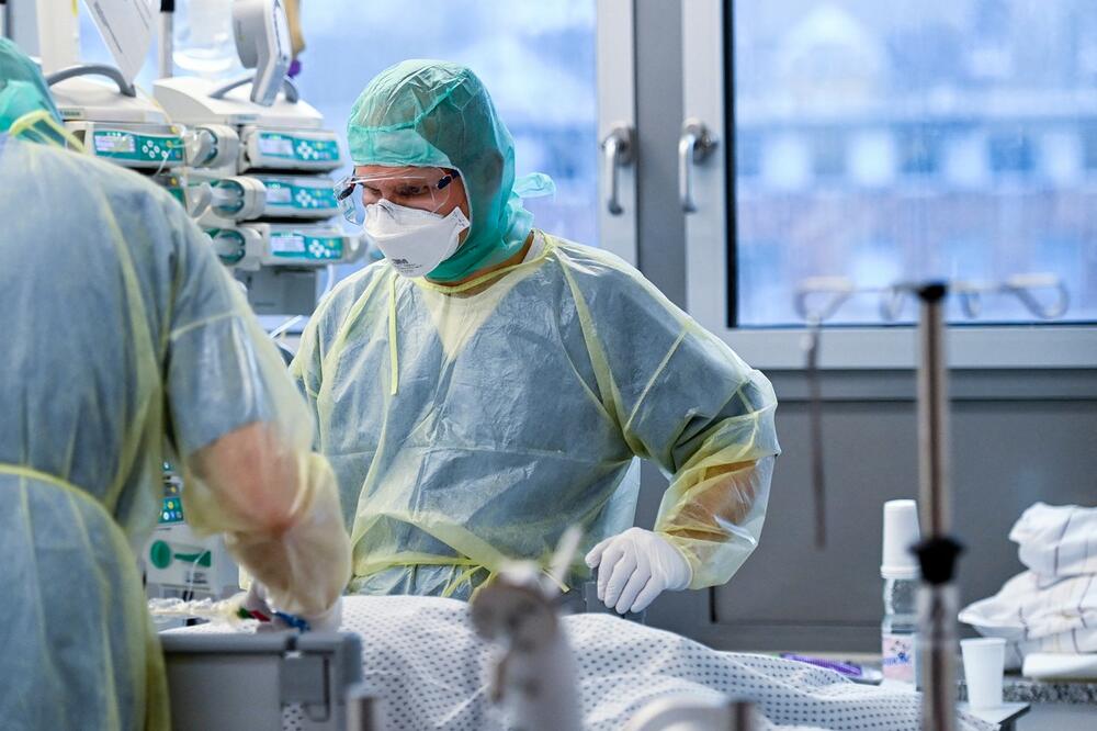 SKANDAL! Bolnice u Italiji odbijaju da leče i operišu nevakcinisane i one koji nisu preležali kovid