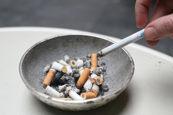 NAJBOLJI TRIK ZA OSTAVLJANJE CIGARETA KOJI MORATE PROBATI: Ljudi se kunu u njega, za 3 dana ćete ZABORAVITI nikotin