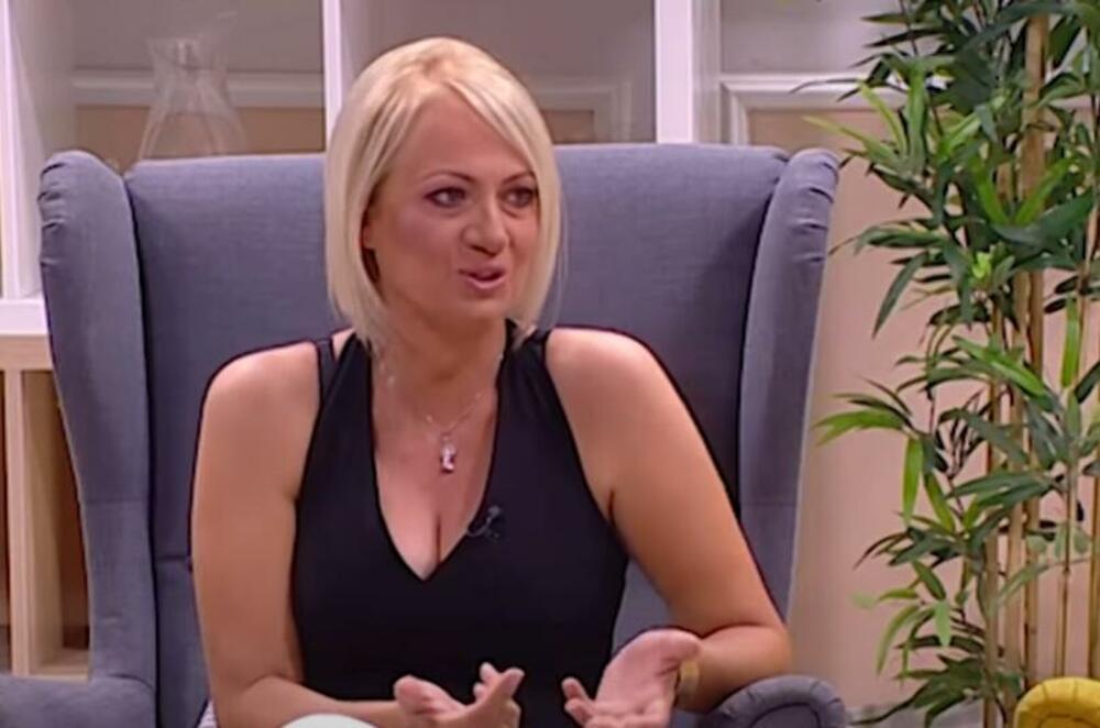 Pevačica Jellena Lalović prošla kroz agoniju zbog manijaka