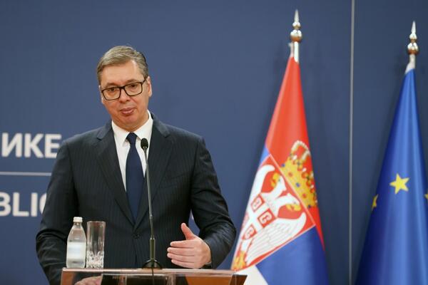 EVO KOLIKA ĆE BITI PROSEČNA PLATA DO NOVE GODINE: Predsednik Vučić saopštio lepe vesti