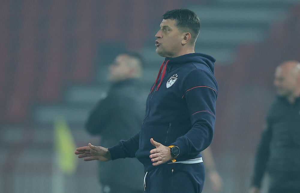 Vladan Milojević na meču protiv Partizana u polufinalu Kupa Srbije