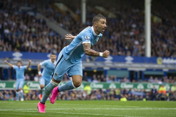 STIGAO NASLEDNIK: Porodila se ljubavnica Aleksandra Kolarova!