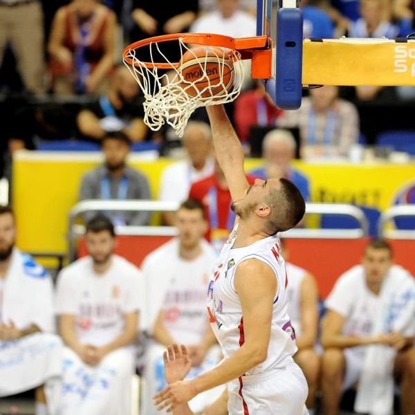 MASTERKLAS SRBIJE U BERLINU: Kalinić i Raduljica zakucali Islanđane! (FOTO) (VIDEO)