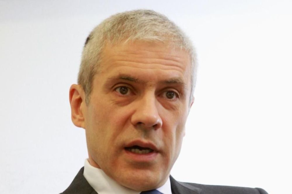 Tadić: Dačiću, pričaš besmislice. Tužiću te!