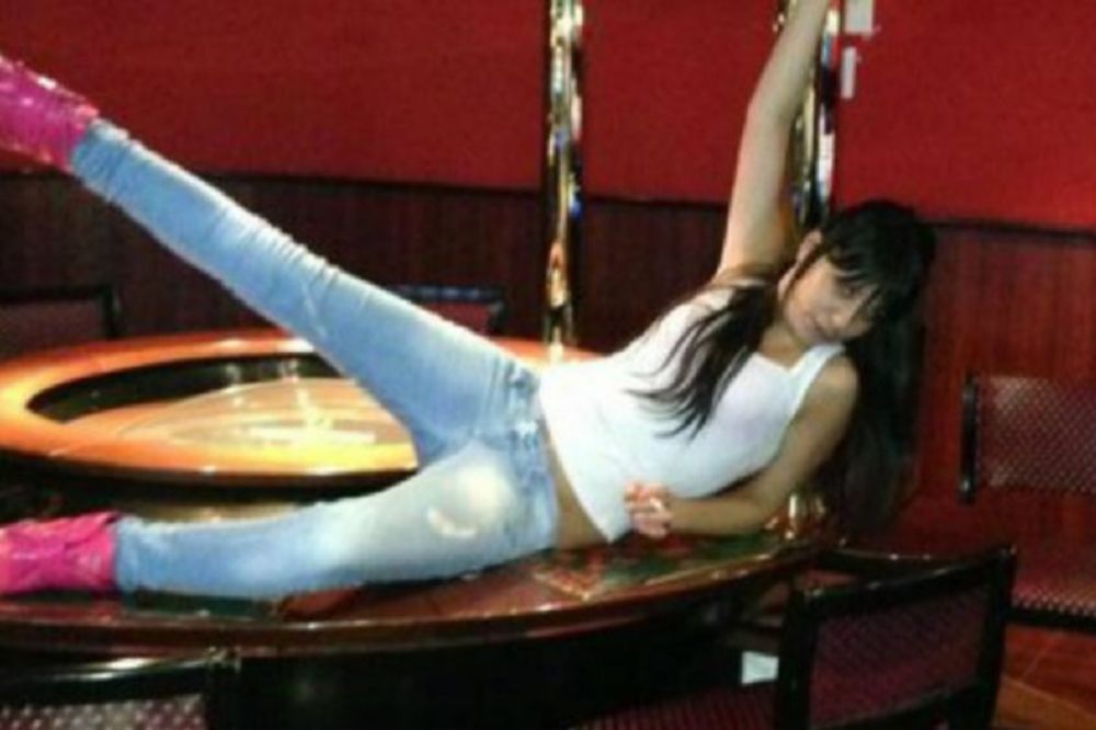 Starleta dobila posao u Srpskoj akademiji nauka i umetnosti?!?