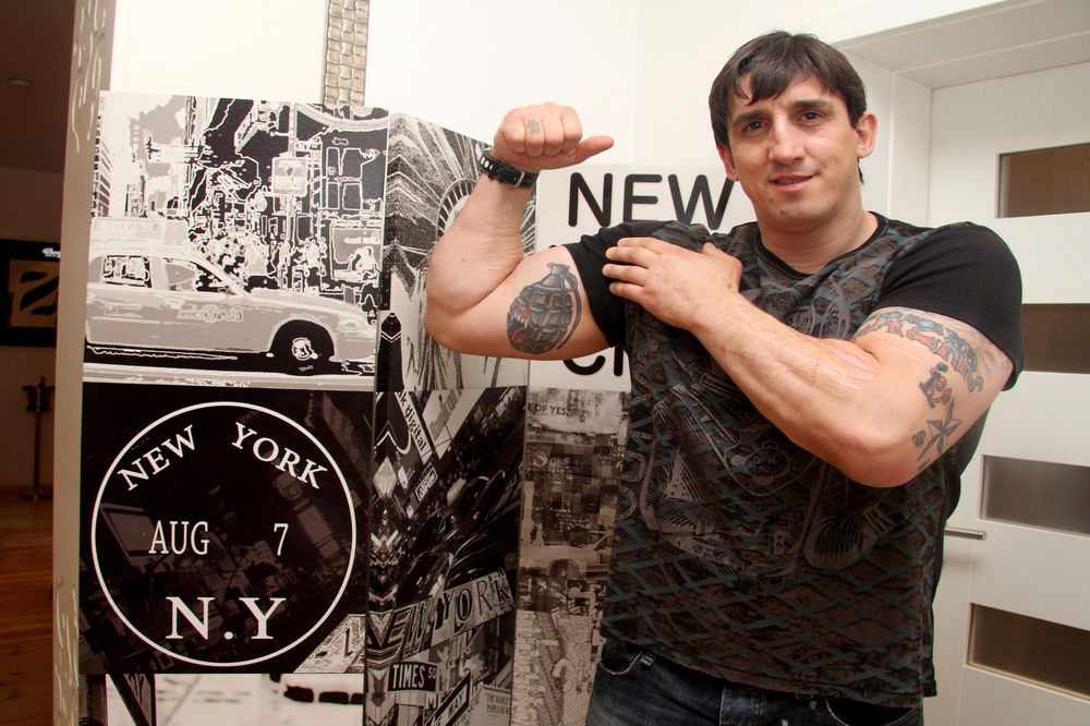 OTKRIO SOČNE DETALJE: Kristijan opisao seks Jelene i Ace! (FOTO) (VIDEO)