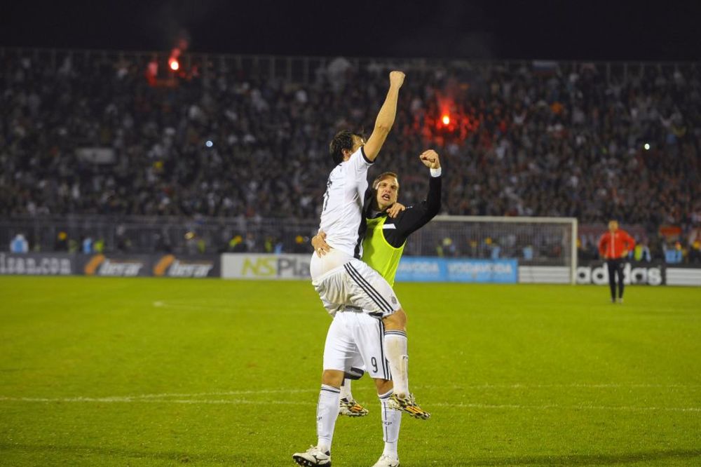 UBIO PAUKA: Fenomenalan gol iz slobodnjaka bivšeg igrača Partizana! (VIDEO)