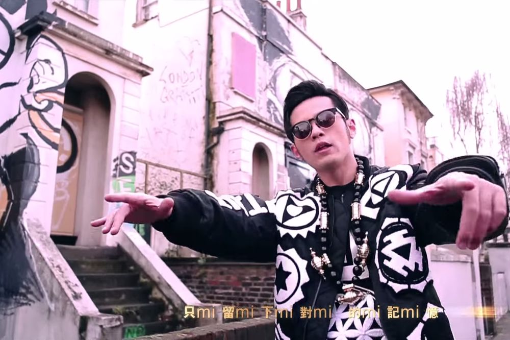 SLEDEĆI GANGNAM STAJL? Pesma za 3 dana puštena PREKO MILION I PO puta (VIDEO)