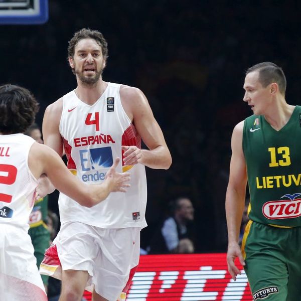 ŠPANIJA PRVAK EVROPE: Jedva su prošli grupu, a na kraju stigli do trona! (FOTO) (VIDEO)