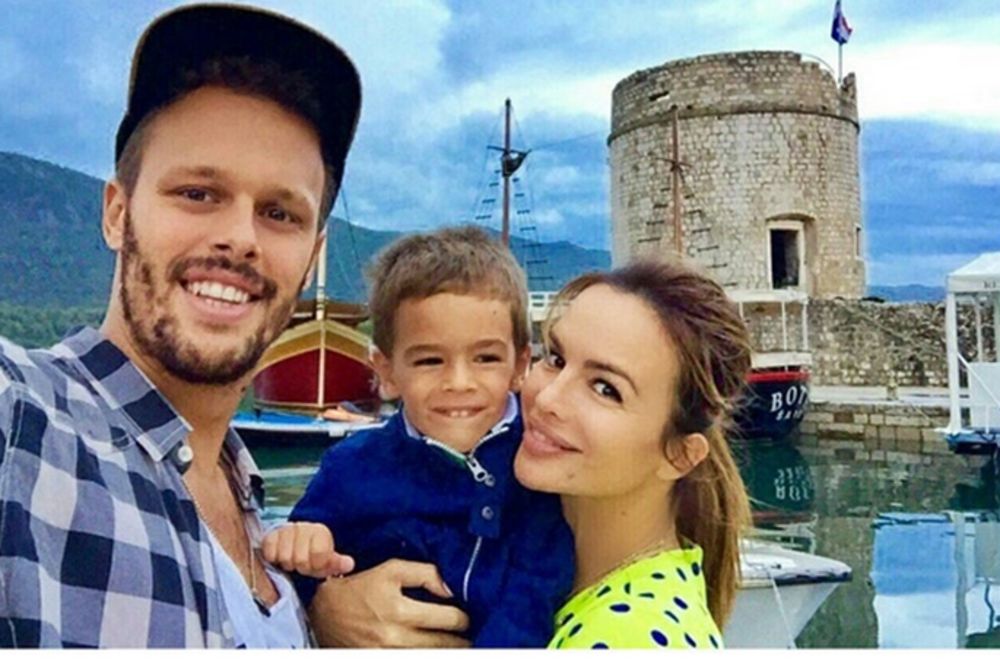 Vole piletinu: One su naše najpoznatije kuguarke! I šta ih briga (FOTO)