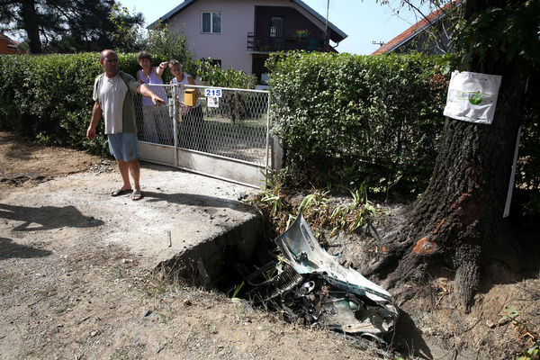 PIJAN UBIO ĆERKU: Jezivi detalji teške saobraćajke kod Lazarevca! (FOTO)