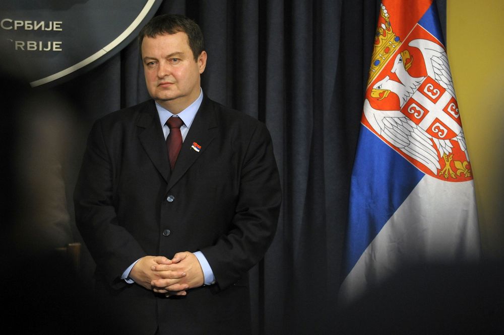 HRVATI SU AGRESORI: Dačić besan zbog zatvaranja granice!