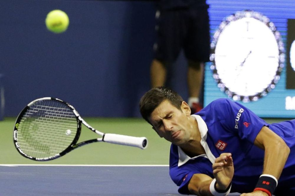 SPARTANAC: Ni ovaj žestok pad, ni poderotine ne mogu ništa Novaku! (VIDEO)