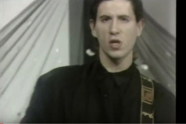 POČAST ZA ČUVENOG MUZIČARA: Još jedan naš grad dobija prolaz Milana Mladenovića