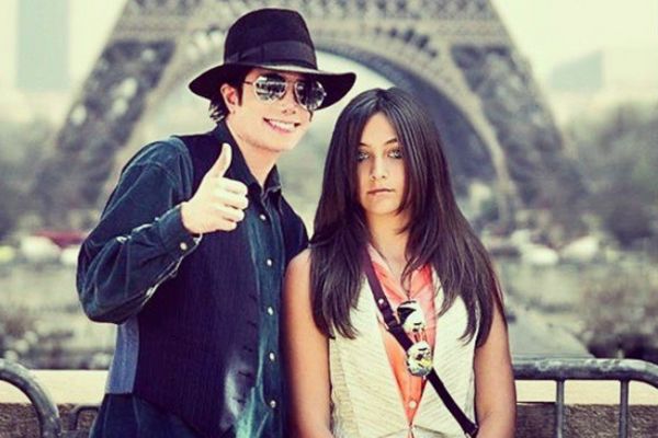 Sećate se ćerke Majkla Džeksona? Danas je NAJ slatkica Holivuda (FOTO)