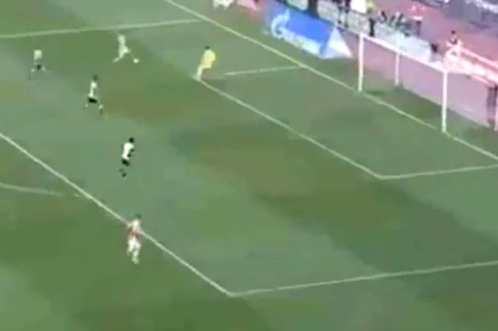 MAJSTORIJA VIJEIRE: Portugalac skoro iz mrtvog ugla za Zvezdino vođstvo! (VIDEO)