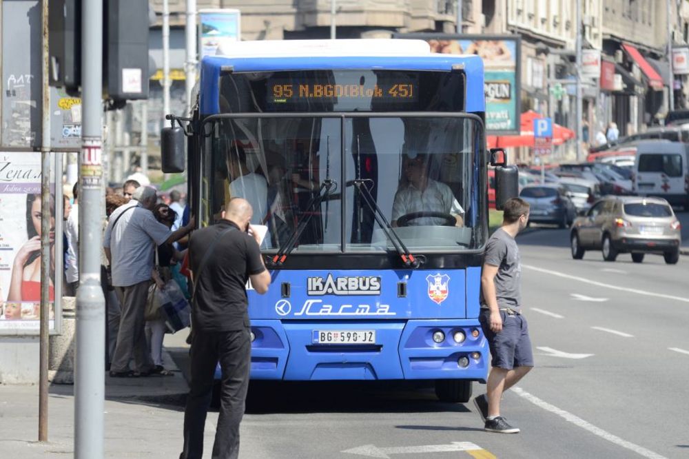 MAMA, VOZIO SAM AUTOBUS: Dečak sam izašao iz vrtića i ušao u gradski prevoz
