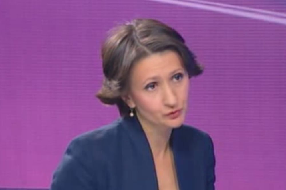 Srpskoj novinarki IZBUŠILI GUME u Rijeci zbog BG TABLICA!