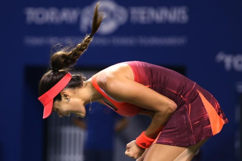 LAGANO DO DRUGOG KOLA: Ana i Jelena sigurne na startu! (VIDEO)