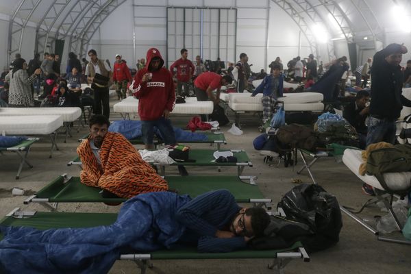 ZABRANA SEKSA NA JAVNIM MESTIMA ZA MIGRANTE: Ova evropska zemlja šokirala izbeglice!