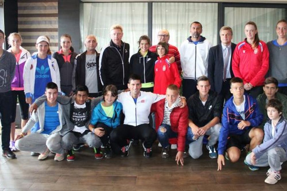 ĐOKOVIĆ OTKRIO TAJNU MLADIMA: Kako doći do vrha sveta?