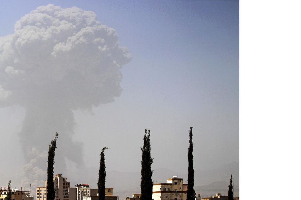 POKOLJ: Najmanje 130 mrtvih u vazdušnom napadu u Jemenu!