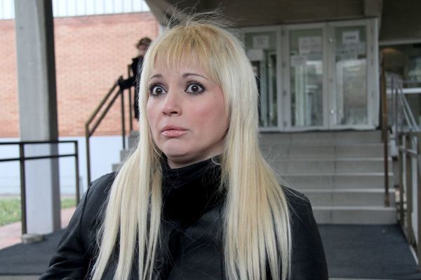 PEVAČICI POLOMLJENA REBRA: Maja Nikolić posle tuče završila u bolnici! (FOTO) (VIDEO)