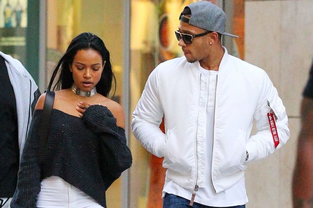 Smejali smo se napadaču Junajteda zbog zlatnih zuba, ali on je smuvao svetsku ribu! (FOTO)