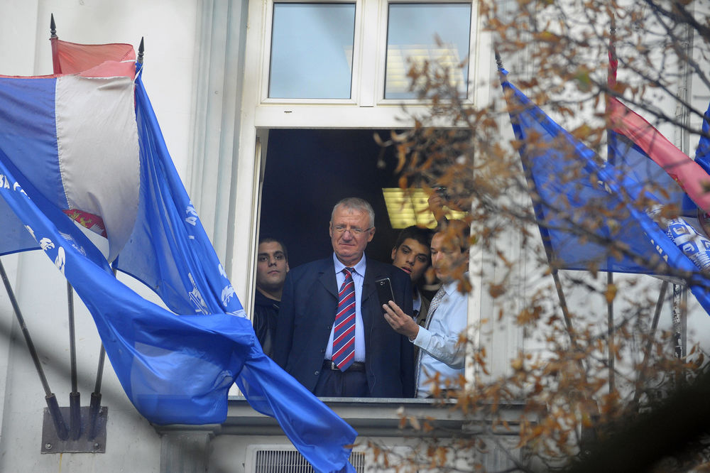 ​ŠEŠELJ OTKRIO: 4 stvari u kojima su Farma i Hag isti! (FOTO)