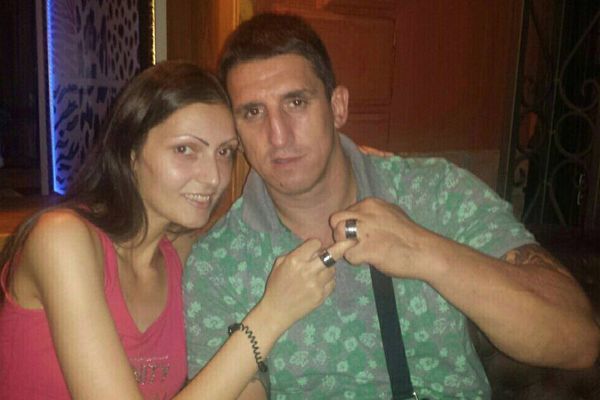 Šta će ti reći žena? Kiki brani svoju ženu, pa uskače u krevet druge!