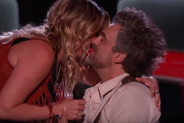 Zamislite da vas frajer zaprosi u Zvezdama Granda: E pa, to se desilo u Americi! (FOTO) (VIDEO)