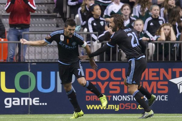 U Evropi fini momci, a u Njujorku luduju sa lepoticama! (VIDEO)