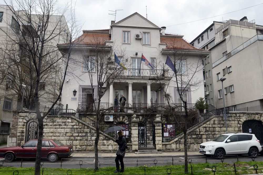 Demokrate ostaju na ulici: Stranka do decembra mora da napusti zgradu u Krunskoj