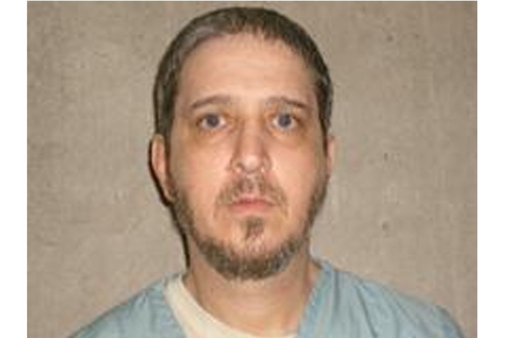 Pojeo je poslednji obrok od 5000 kalorija uoči smrtne kazne, a onda je pomilovan! (VIDEO)