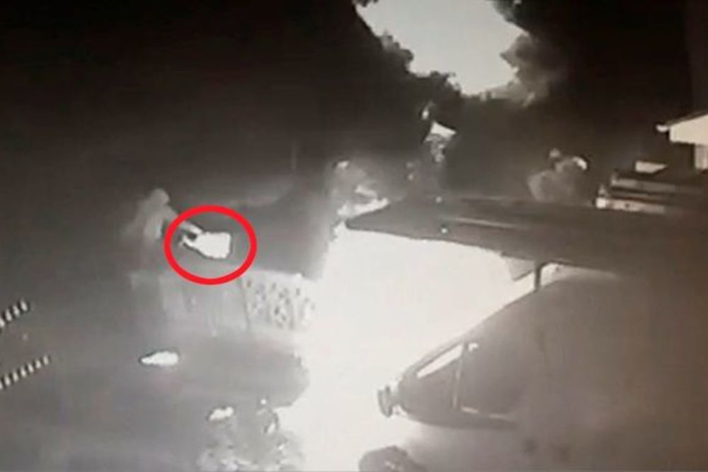 Slučajno se zapalio u pokušaju da podmetne požar bivšem gazdi (VIDEO)