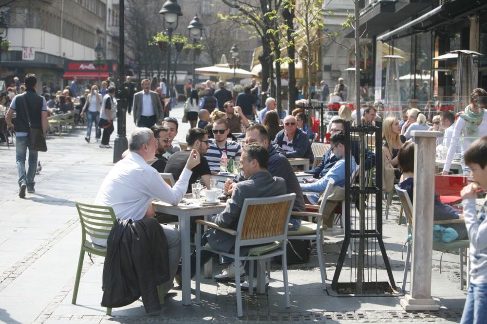 Šućmurasto vreme i za vikend: Kako treba da se obučete? (FOTO)