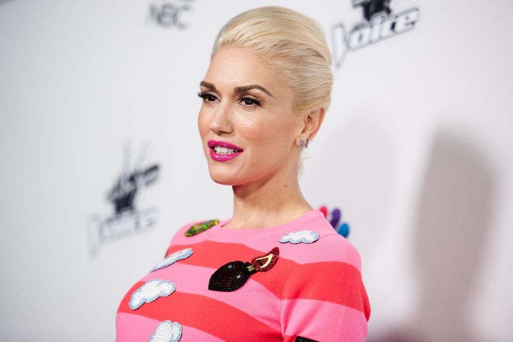 Bez trunke sala: Da li možete da poverujete da ona gazi petu deceniju i ima troje dece? (FOTO)