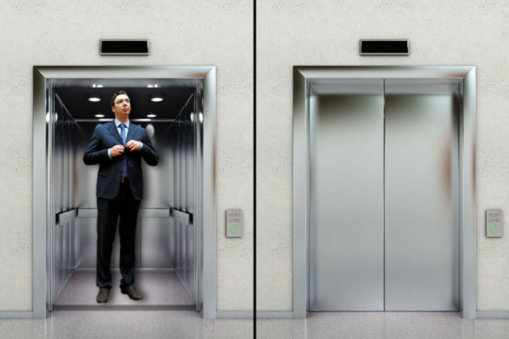 Vučić se zaglavio u liftu! Šta mislite, da li je paničio?