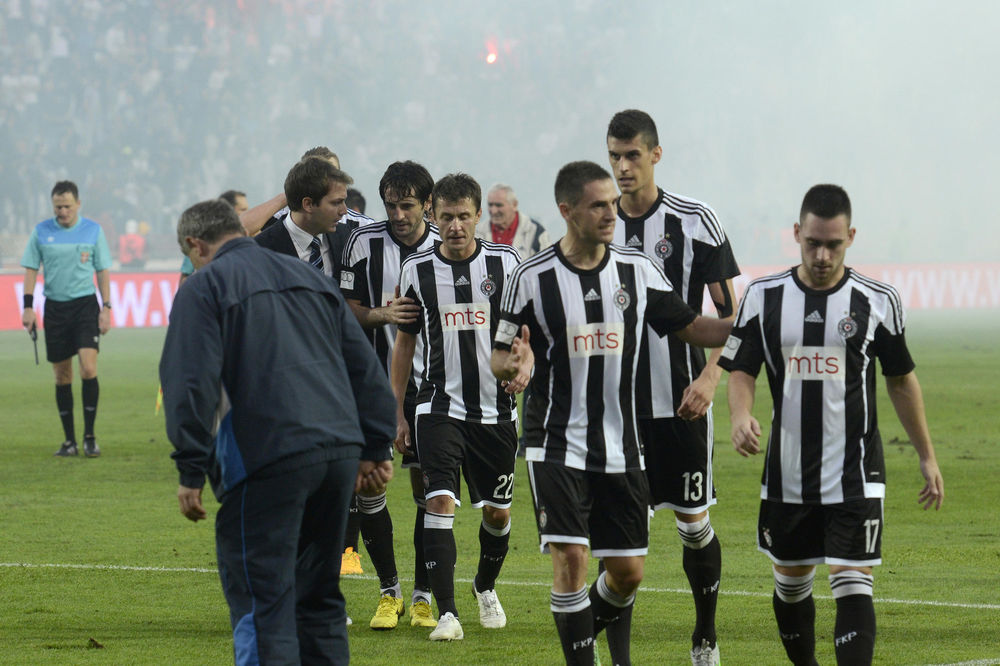 Partizanu ne pomažu ni dva penala ni igrač više, Čukarički pokvario slavlje crno-belih! (FOTO) (VIDEO)